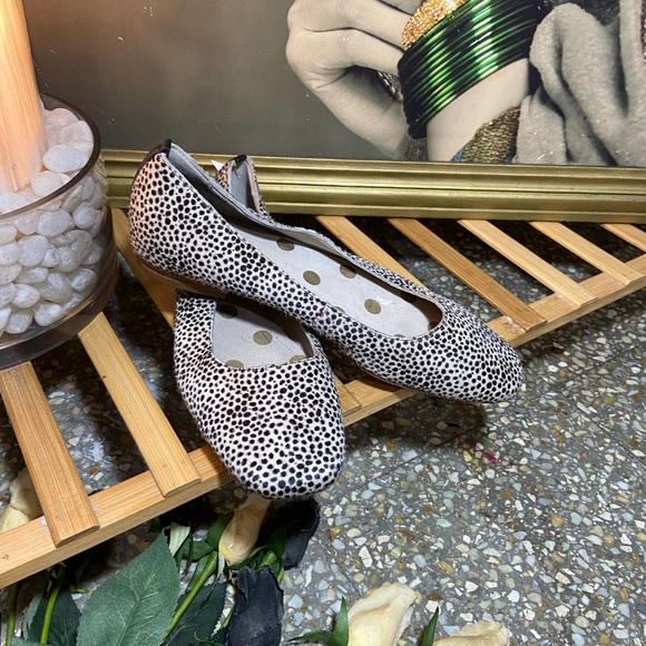 Boden Ballerina Pumps. Size - 37 - Picture 4 of 9